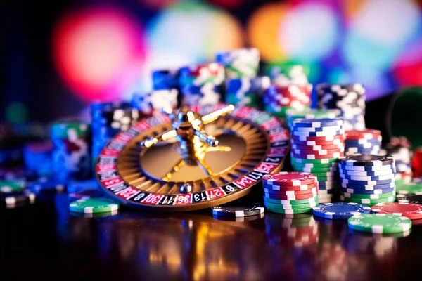 kamboja4d mobile app interface showing football markets and live-dealer options